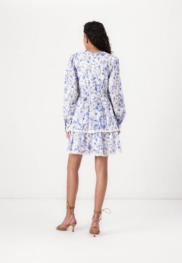 Летнее платье