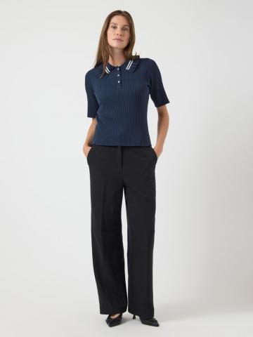 Пуловер с воротником поло