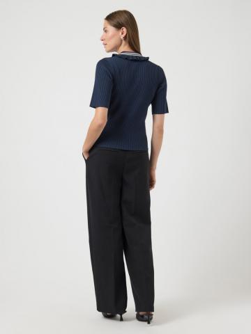 Пуловер с воротником поло