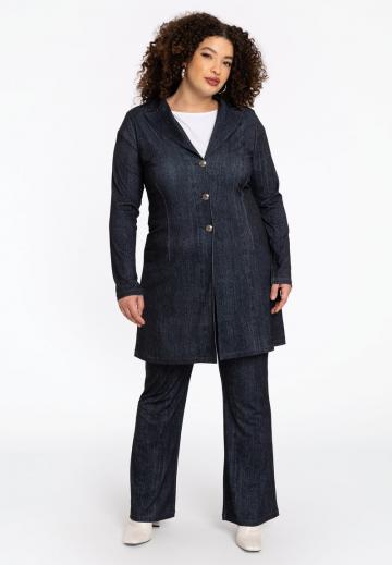 Короткое пальто