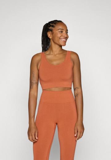 Спортивный бюстгальтер