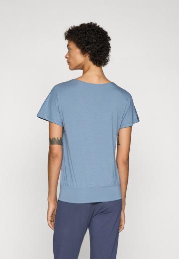 Спортивная майка