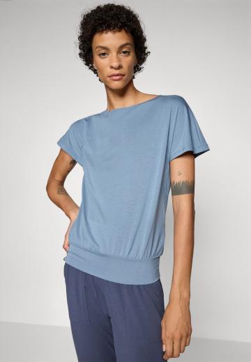 Спортивная майка