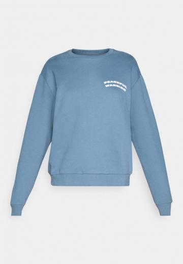 Спортивная толстовка