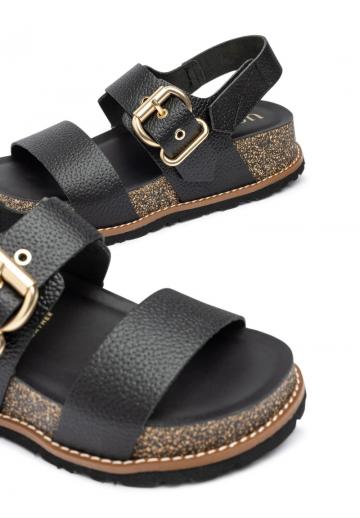 Босоножки на танкетке