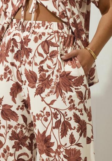 Широкие брюки