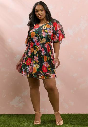 Короткое платье