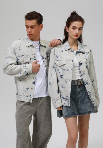 Джинсовая куртка