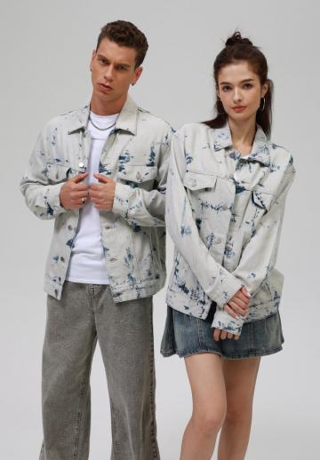 Джинсовая куртка