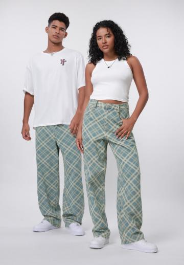 Свободные джинсы