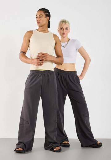 Спортивные штаны