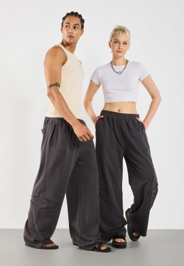 Спортивные штаны