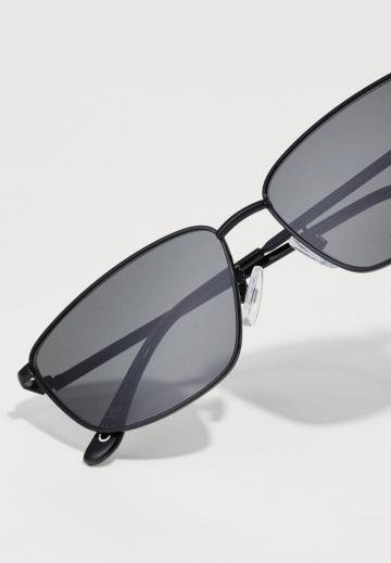 Солнечные очки