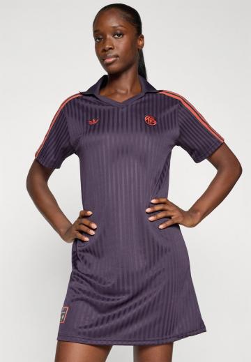 Спортивное платье