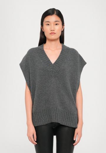 Длинный пуловер