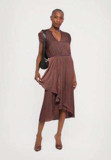 Коктейльное платье