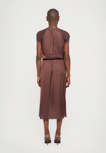 Коктейльное платье