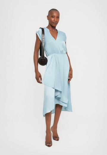 Коктейльное платье