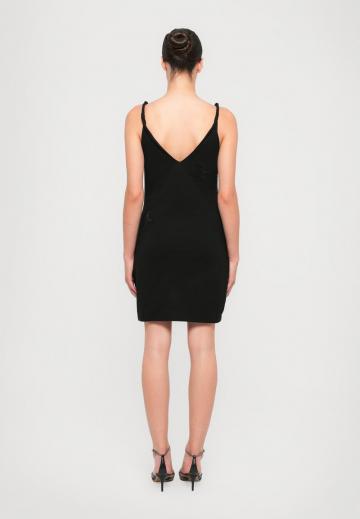 Короткое платье