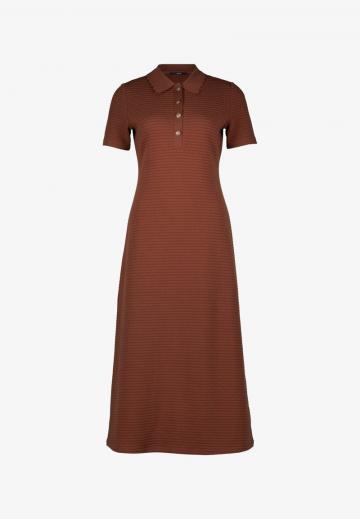 Вязаное платье