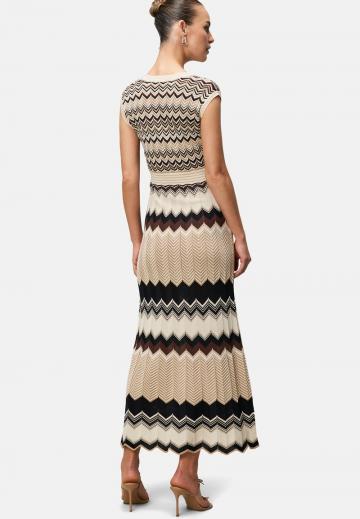 Вязаное платье