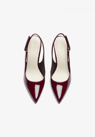 Туфли на высоком каблуке