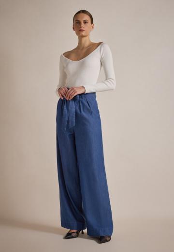 Свободные джинсы