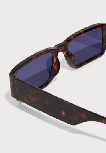 Солнечные очки