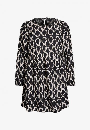 Короткое платье