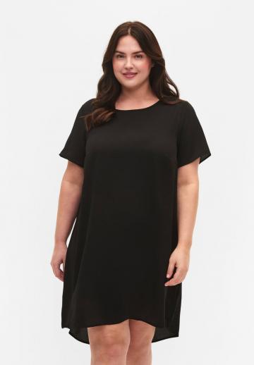 Короткое платье