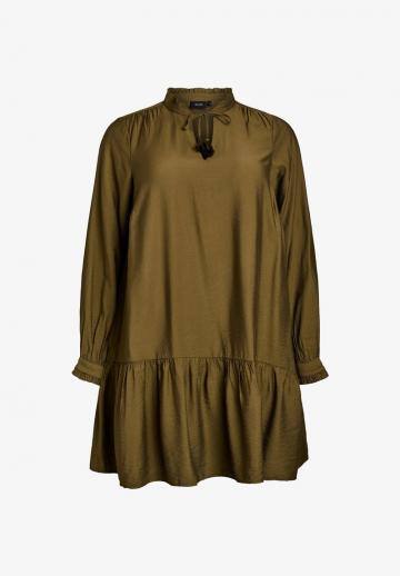 Короткое платье