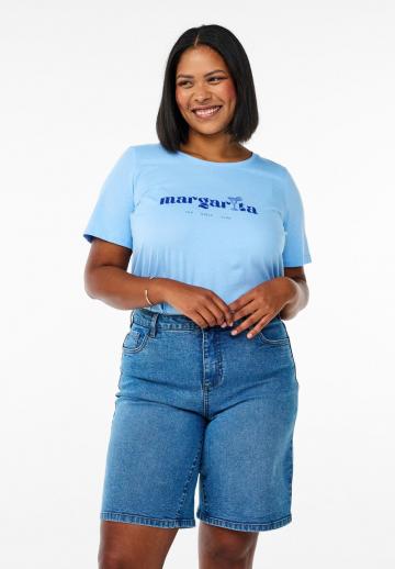 Джинсовые шорты