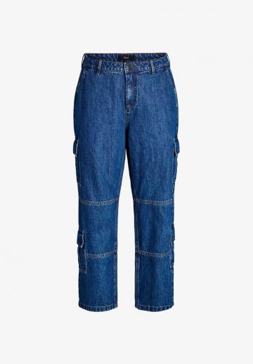 Прямые джинсы