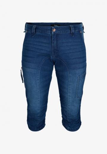 Короткие джинсы