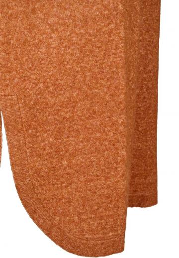 Вязаное платье