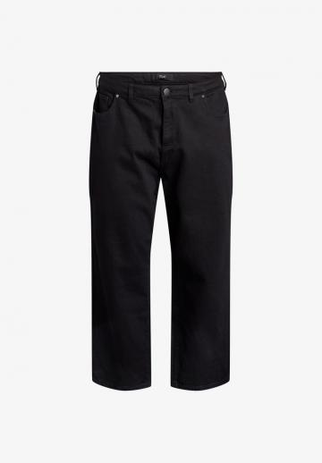 Короткие джинсы