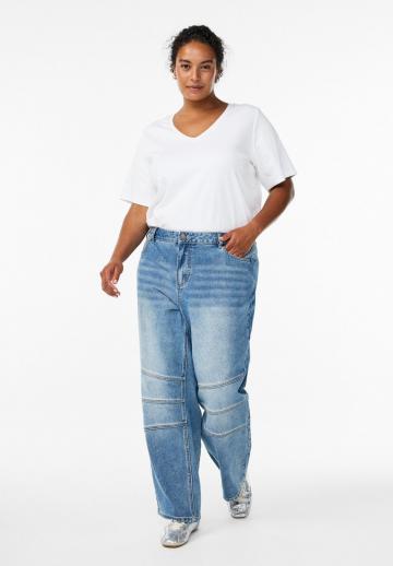 Свободные джинсы