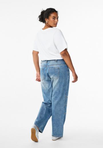 Свободные джинсы