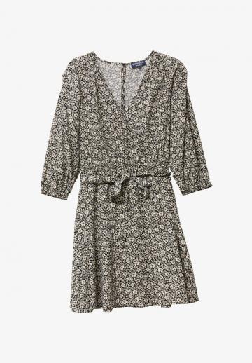 Короткое платье