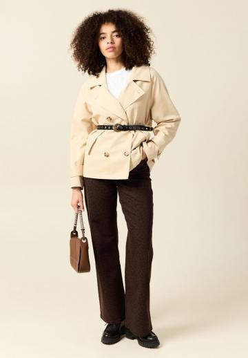 Клешеные джинсы