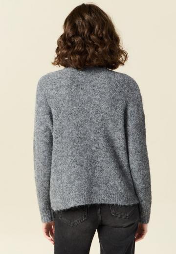 Пуловер