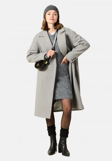 Вязаное платье