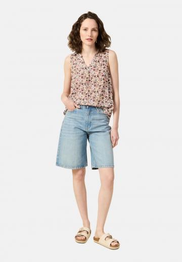 Блузка без рукавов