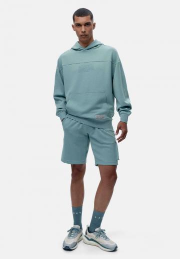 Спортивная кофта