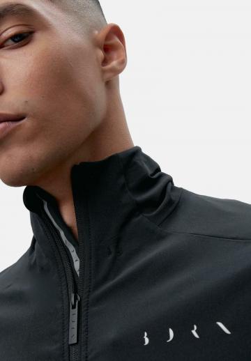 Спортивная куртка