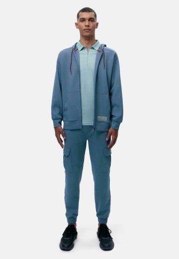 Спортивная кофта