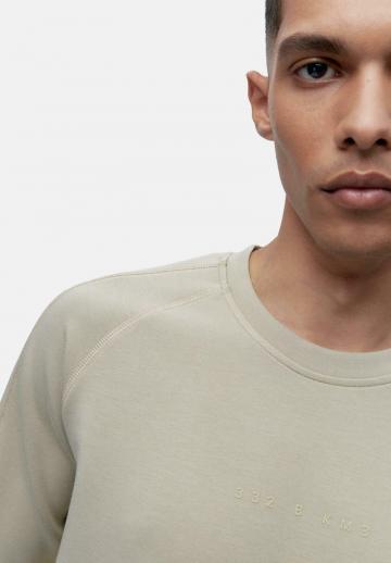 Спортивная кофта