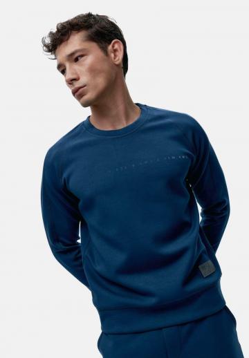 Спортивная кофта