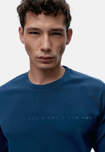 Спортивная кофта