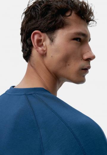 Спортивная кофта